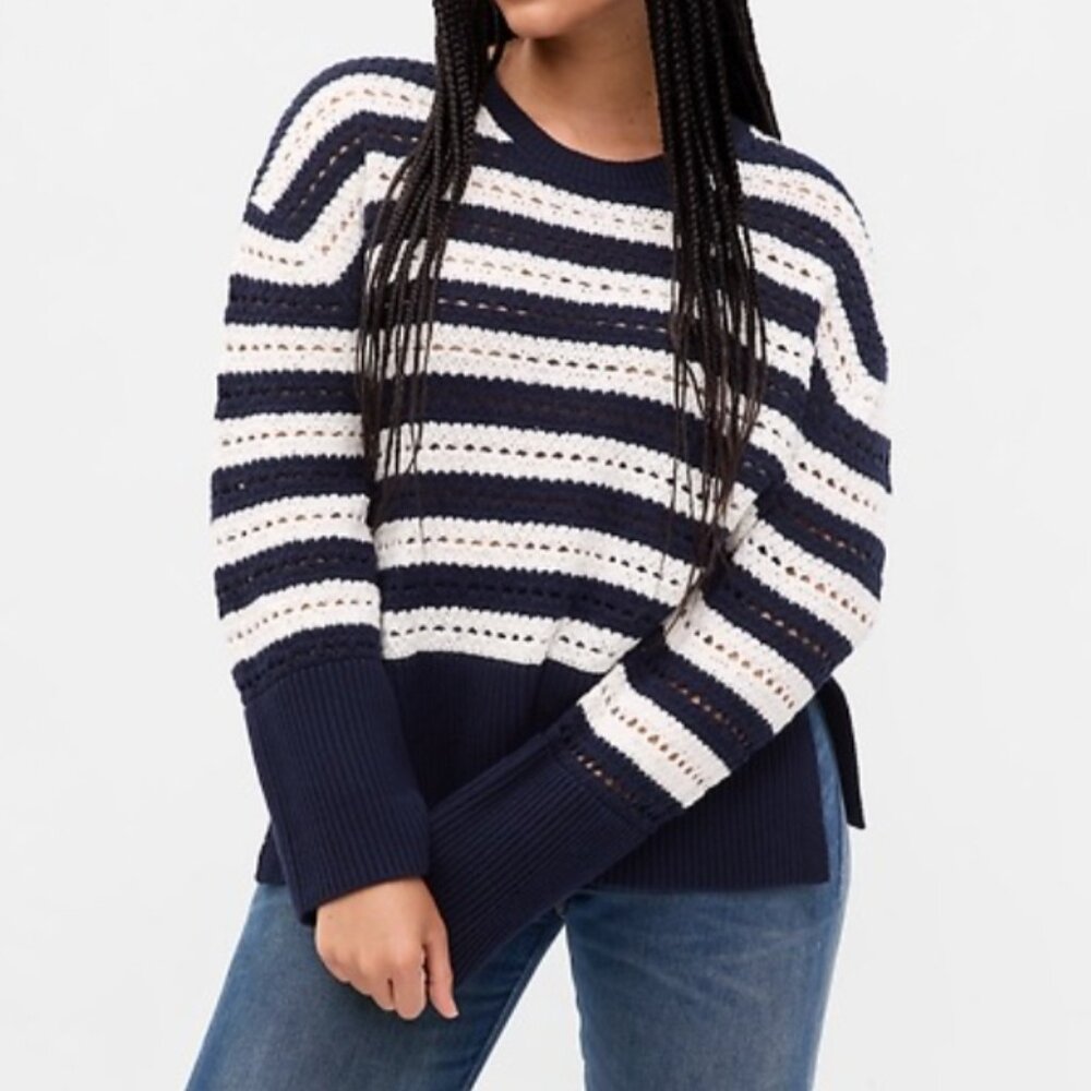 New Gap 100% cotton 24/7 Split Hem Crochet sweater navy striped size small